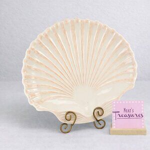 Boston Warehouse 2006 Large SCALLOPED SHELL Design Ceramic Serving Platter Dish